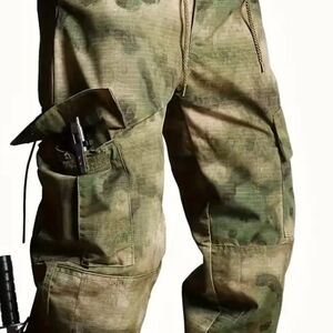 Men's Green Camouflage Cargo Pants